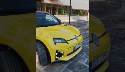 Renault 5 přijíždí