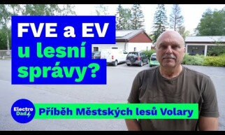 6 elektromobilů + fotovoltaika Městských lesů Volary - příběh ze Šumavy